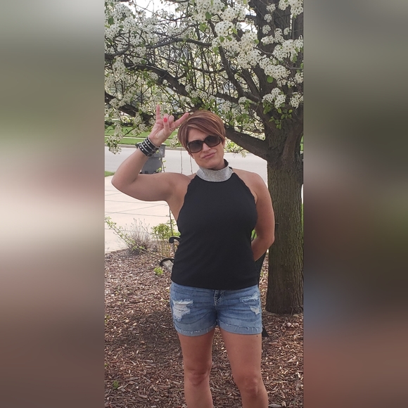 Men's/Women's/Girls Clothing & Accessories - Picture 12 of 16